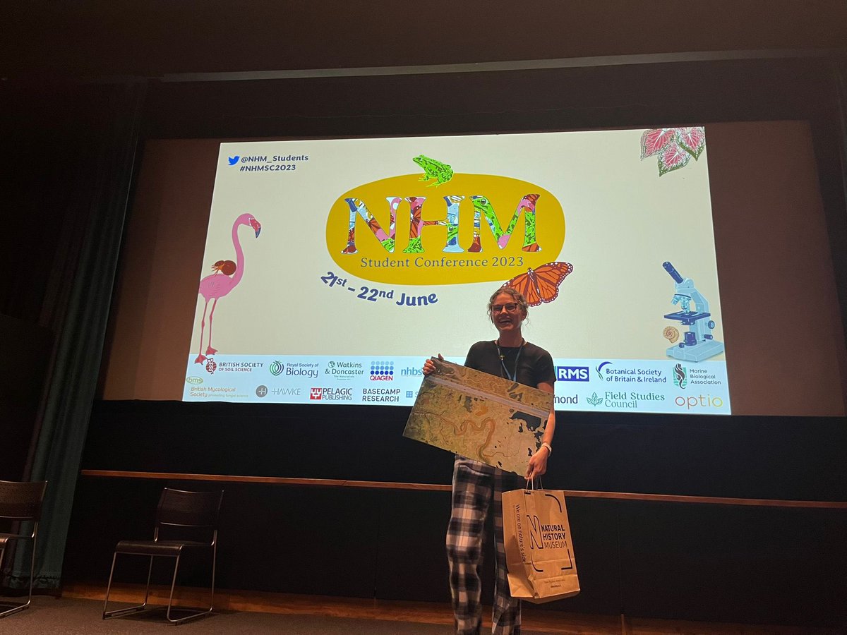 NHM_Students's tweet photo. Prizes!!! 🏆
SciArt Competition: @evacdstewart 
Best Talk and Photography Competition: @AidanByrneSci 
Best Poster and Popular Vote for Best Poster: @bethkevans 
Popular Vote for Best Talk: @lauren_colours https://t.co/3CJpHhWYXI
