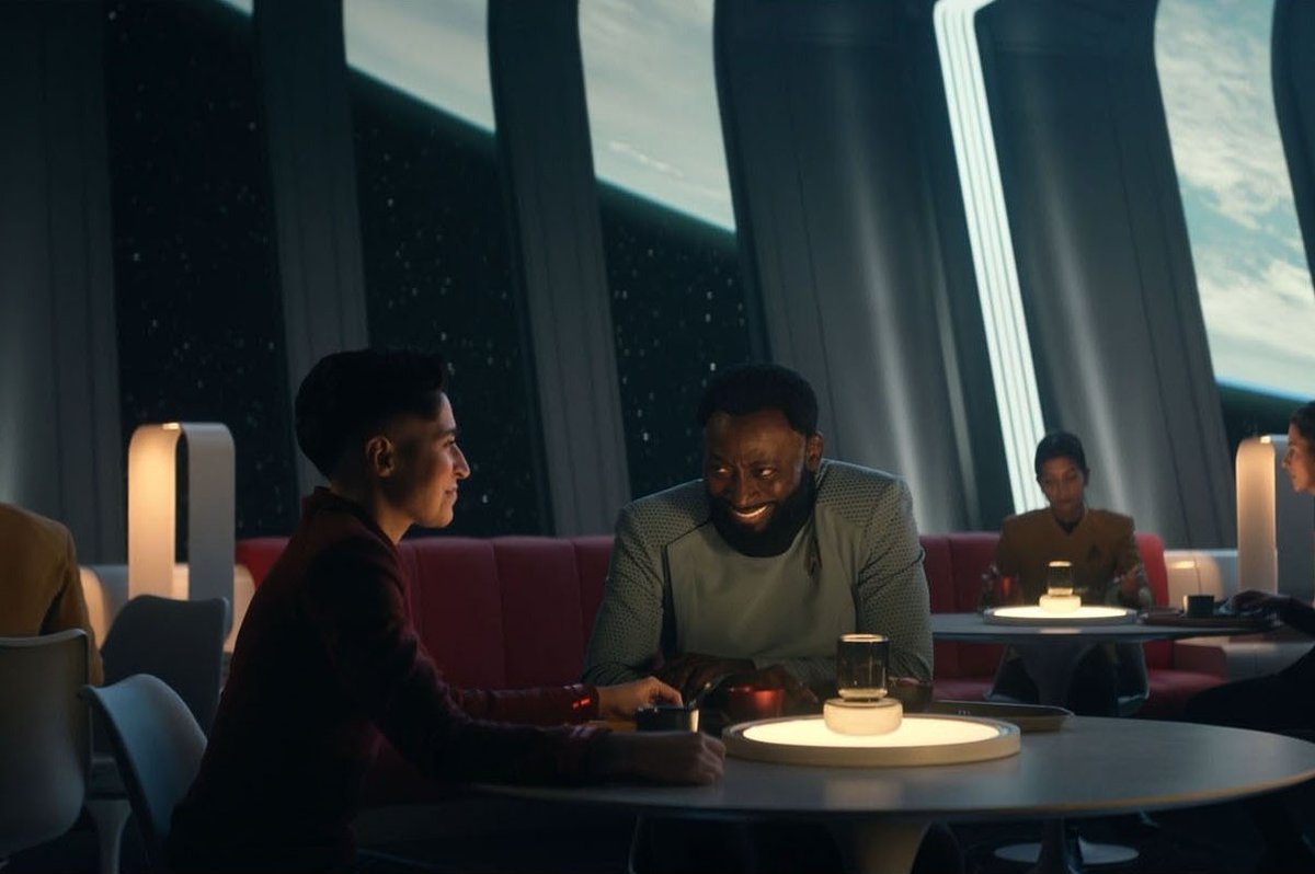 'are you messing with me, right now?'

this entire scene was gold. erica pretending to voice the conversation between spock and pasalk, m'benga reading the room so perfectly, spock apologising for his silent outburst, and them just giggling as he left.

#StrangeNewWorlds