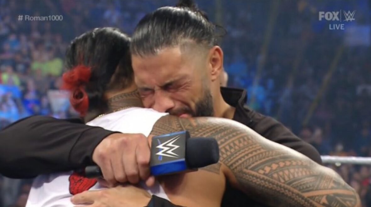 TwoHeadsPodcast's tweet photo. Serious question.

Should Roman and Solo LOSE at MITB? https://t.co/2fkefPD6xw