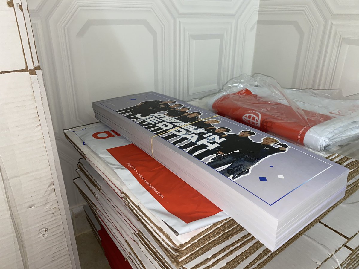 Venrora's tweet image. ايتيني'ز بديتوا تجهيزات ؟ لاتنسون بنراتكم🫣

تم الانتهاء من العمل على البنرات الرسمية لحفل ايتيز بجدة بأمكانكم الطلب الآن عبر الموقع الرسمي للمتجر المرفق بالبايو 👀👍🏻

#ATEEZinJEDDAH