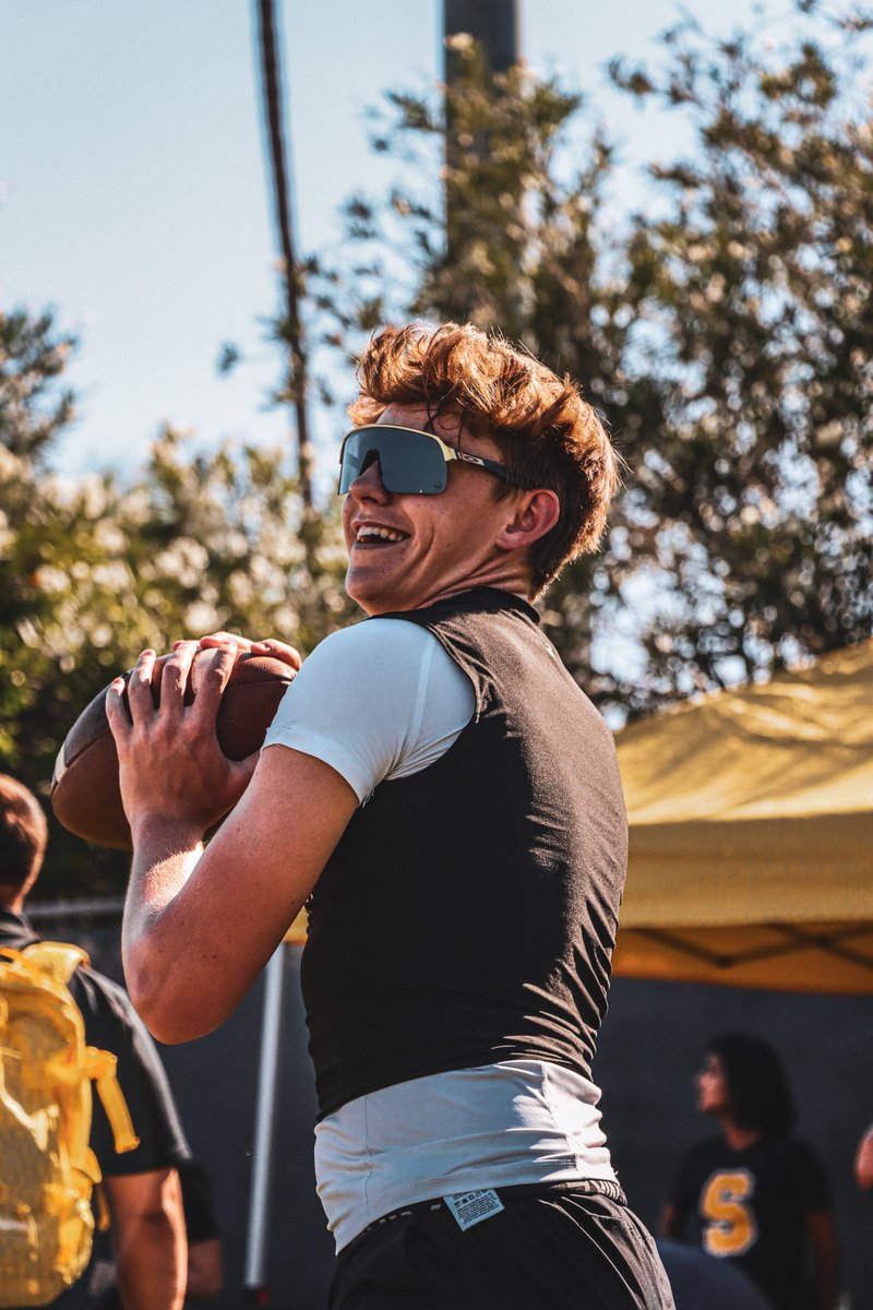 Cheesin’ 😁

<a href="/CSartor_QB26/">Christian Sartor-Sharp</a>