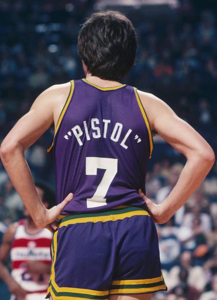 Happy 76th birthday to the O.G. Jazz G.O.A.T  Pistol Pete Maravich 

.
.   