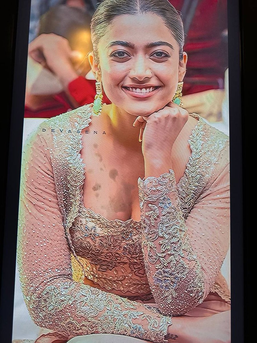 @Ishudreamer 𝗠𝘆 𝟮𝟬𝟮𝟯 𝗳𝗮𝗽 𝘀𝘁𝗮𝘁𝘀: 🥵📷 

Total faps: 370 approx 
Most fapped for: Rashmika/Best friend (60 approx each) 
Highest single-day count: 5
Last fapped for: Iswarya Menon and Megha Akash
Longest no fap streak:4 days 
Current no fap streak since:0 days