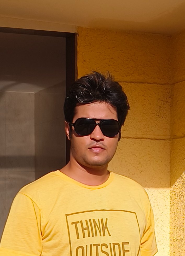 shuklarishabh52's tweet photo. Nomad

#painterbaburishabh #swapnilsaundarya #rishabhpainterbabu #homedecor  #decoration #interiordesign
#ART #interiors #HOME #artist #painter #instamen #love #cupid #raw #roughandtough #rebellious #menofinstagram #formals #temples https://t.co/kWbhBhh0vR