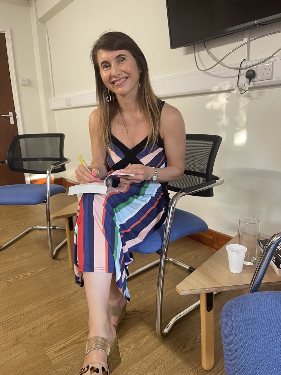 AAChaudhuri's tweet image. Had a lovely evening @GuildfordLib with @writerjac discussing our latest books and the writing process. Thanks to @lisbeverley and Sophie Spearing for the beautiful display and to @FourbearsBooks for supplying books!📚 @The_CWA #pickupapageturner #crimefiction #WritingCommunity