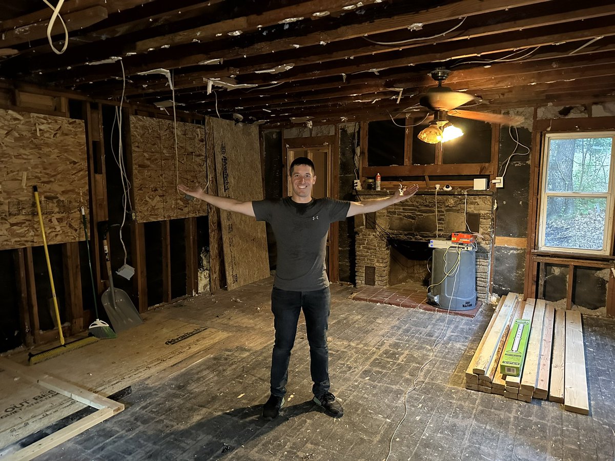 WatchJRGo tweet media