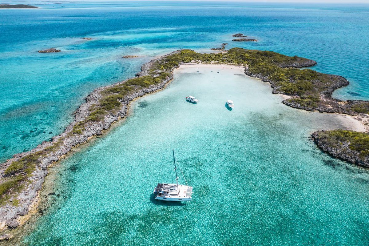 BeeyondBoats's tweet image. A beach doesn’t get much better than this!