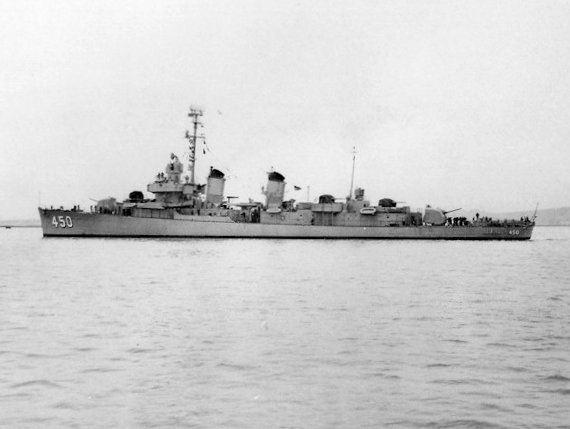 StrongerNavy's tweet photo. Q: @USNavy's Most Decorated #Destroyer?
A: #USSOBannon #DD440 was the US Navy's most decorated destroyer during World War II, earning 17 #Battlestars and a #PresidentialUnitCitation.
#AmericanHistory #TinCan #DestroyerNavy #Navy #Navystrong https://t.co/A6WOOjFKrE