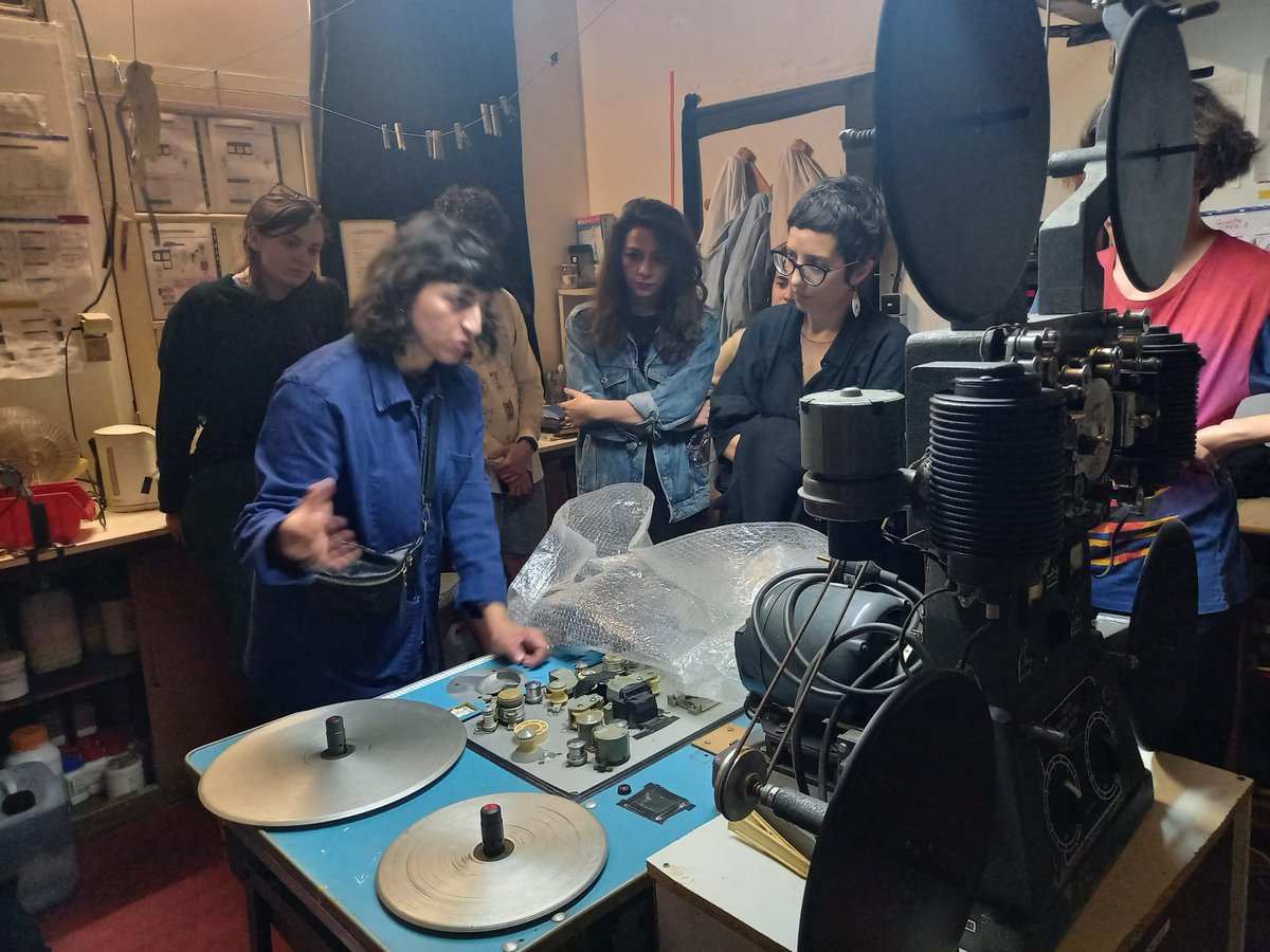 🎥 What a movie day! 

L'ETNA collective organised an experimental cinema workshop with Marie Bottois and Bani Khoshnoudi. 

#CulturesdAvenir in Paris!