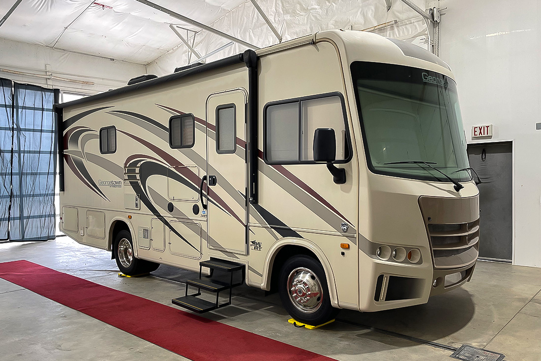SylvanLakeRV's tweet image. Get ready to embark on the ultimate adventure with the 2018 Forest River Georgetown 3-Series GT3 24W3 (Stock #5335)!

sylvanlakerv.com/listings/2018-…

#PreOwnedRV #forestriverrv #RVforsale #reddeeralberta #ClassAMotorhome #rvlifestyle