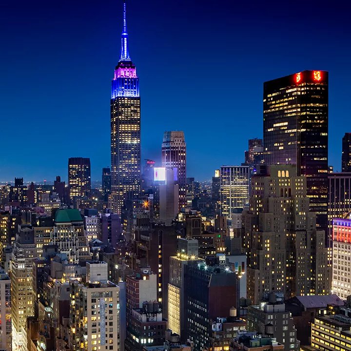Gungordemirkan1's tweet photo. ▫️''#NewYork'ta büyüdüm ve otuz yaşıma kadar yaşadım. Hareketli, karmaşık bir şehirde yaşamaktan sıkıldım ve #LosAngeles'a taşındım.
Saat farkından dolayı fazladan ü�� saatimi almak istedim teknik olarak son otuz yıldır kendi geçmişimde yaşıyorum.''
#GeorgeCarlin
#BrainDroppings📚 https://t.co/faxmoZL4Uv