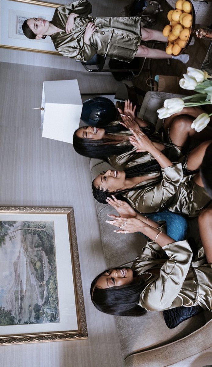 Victoria Pedretti Updates 🍒 tweet media