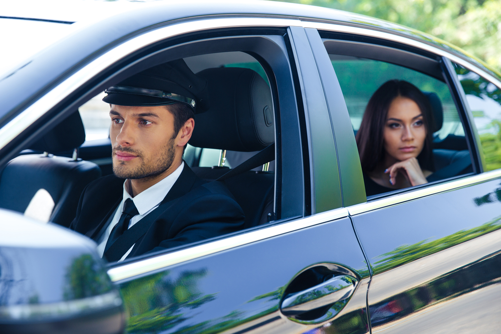 FineTravelNZ's tweet photo. When comparing Business and First Class airfares from New Zealand to the UK / Europe it's important to consider complimentary inclusions like the Emirates chauffeur service.  Learn more about how much value this service adds in this article: https://t.co/aKfmSZMYs3 https://t.co/RFxKeoOhx8