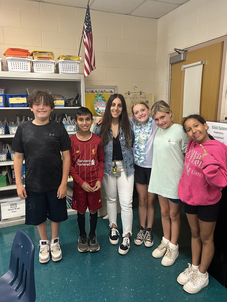 CShahinNB's tweet photo. Last day of Reading with these amazing students! So grateful to be your teacher this year!!!  Readers today, leaders tomorrow ❤️📚 @Saw_Mill_Strong @NBUFSDPride https://t.co/XU9TJMB0fl