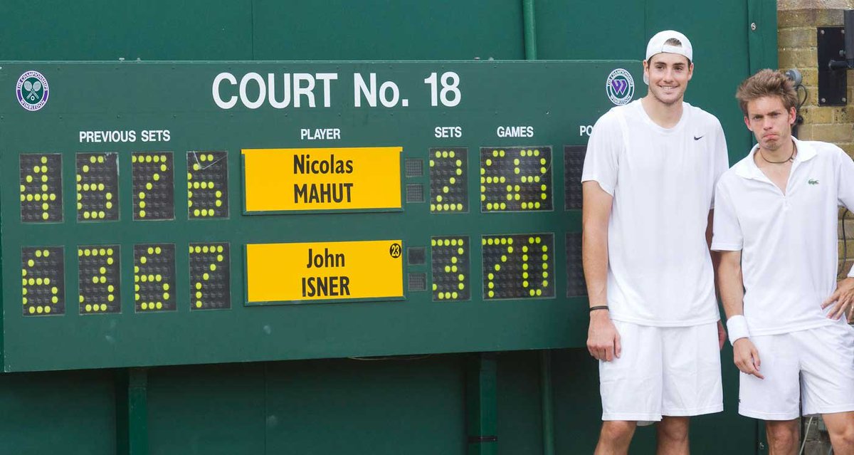 VSportsTM's tweet photo. ¿Se imaginan un partido de tenis jugado en 11 horas? Isner 🇺🇲 y Mahut 🇨🇵 lo hicieron posible un 22/6 en Wimbledon 2010. Se tuvo que suspender por falta de luz. Lo terminaron 2 días después. El estadounidense ganó 6-4/3-6/6-7/7-6/70-68 ¿Cuántos récords marcaron? 10. https://t.co/yjF6lCfRtg