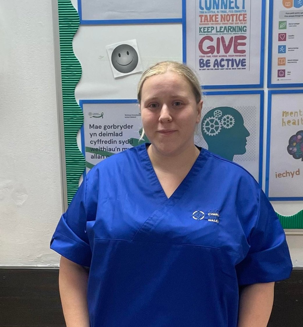 Fantastic news on Tryfan ward this week as Ellen starts her new role as our Practice Development Nurse 💙 <a href="/NickyJo75735089/">Nicky Jones</a>