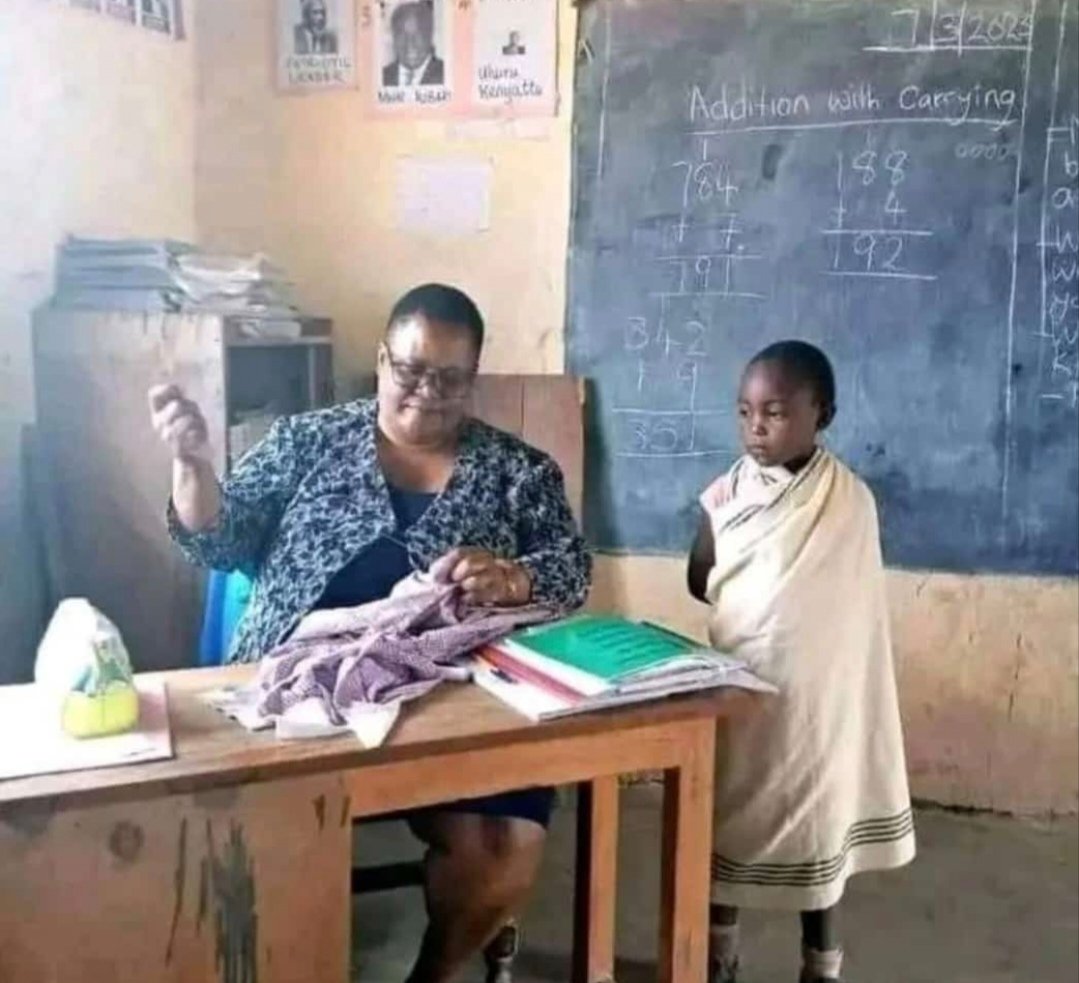 If being a Servant is beneath you, then Leadership is beyond you.

Ask a Teacher

#EducationMatters

#Titan
#sousmarin