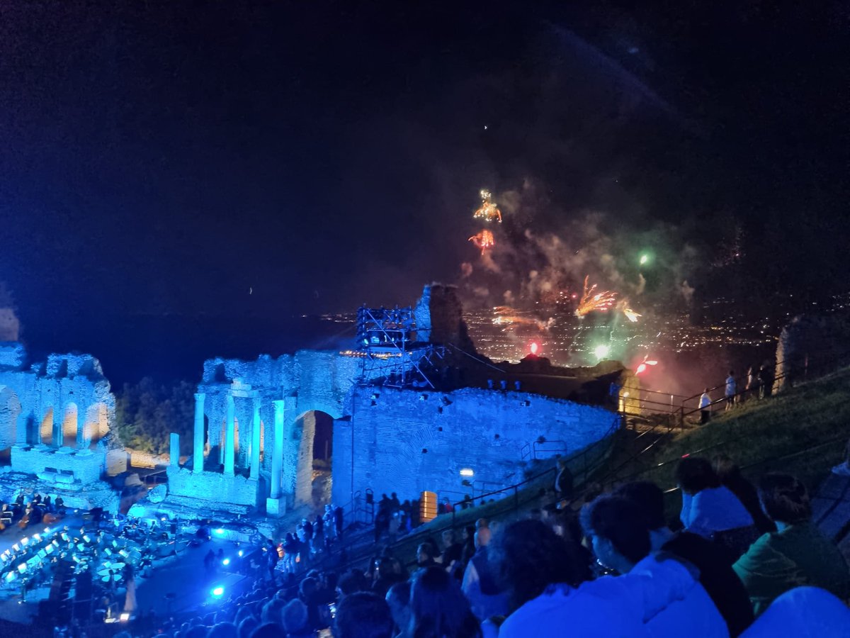 Albina Bianca Maria tweet media