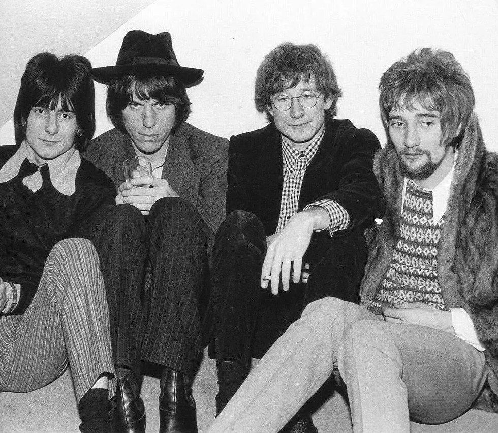 On this day, June 22nd, 1968, the Jeff Beck Group featuring Rod Stewart made their US debut at the Fillmore East, New York. #RockHistory #RockOn #Legends #TheJeffBeckGroup #USADebut