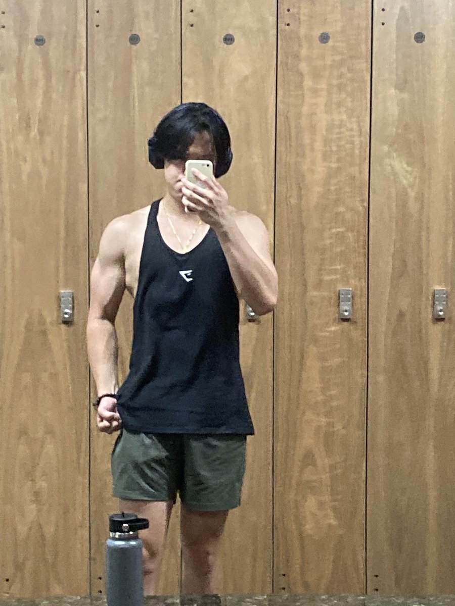 zuhpizza tweet media