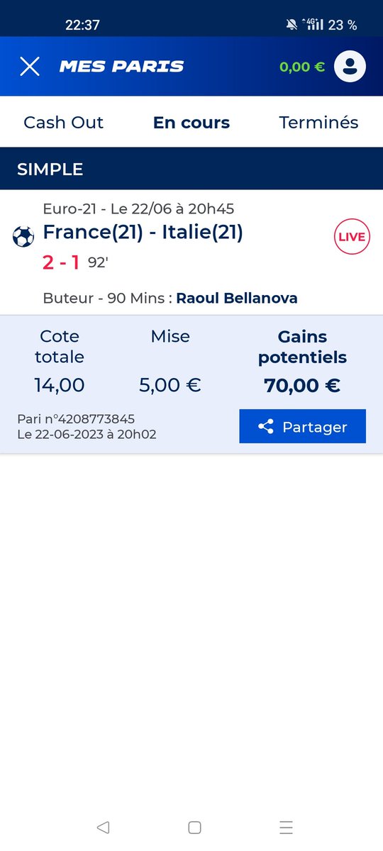 AlfLife2935's tweet photo. C'est quoi cette compétition de merde sans la goal line et la VAR ????? 🤬🤬🤬🤬 #FRAIT #EUROU21 https://t.co/UELQTosTdV