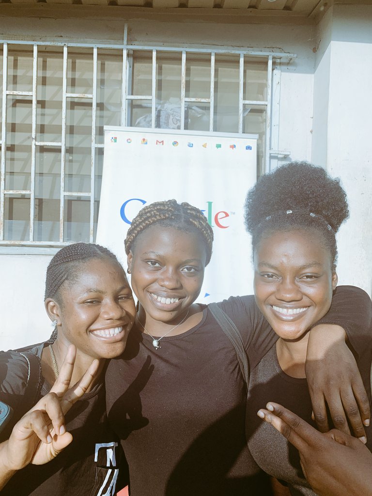 CoachBlessing01's tweet image. It's nice meeting this beautiful faces🥰❤️. 
#gdsceksu #googledeveloperstudentclub 
#socialmediamanager