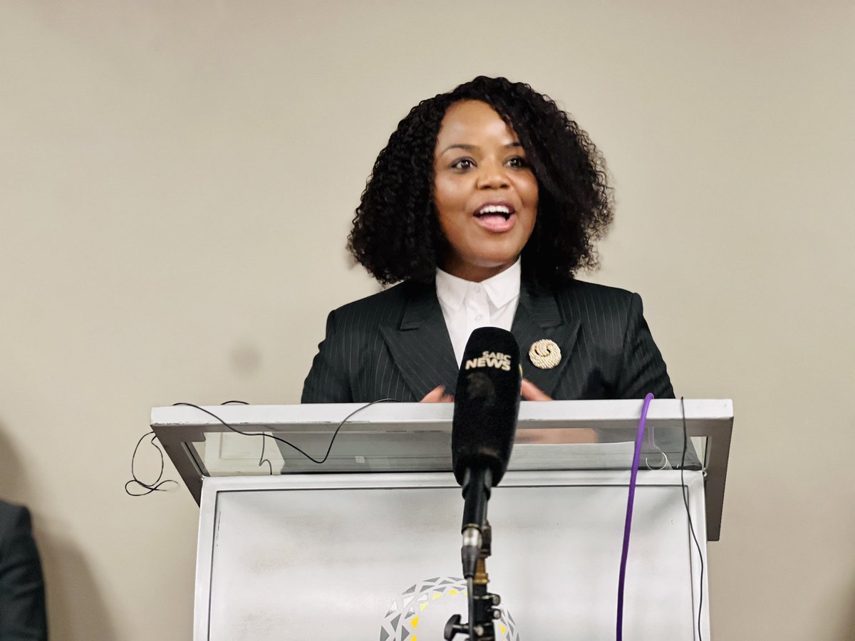 CCCZimbabwe's tweet photo. 🎙️CCC PRESSER: We have discovered that the modus operandi of the sting operation involves the forged use of our logo and signatures. Our logo is embossed, but they used a photocopied logo. Forged forms and signatories have also been exposed. https://t.co/kNkfmrZ8t3