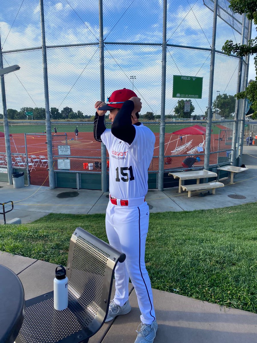 JPAnayaG's tweet photo. 3,200 km later…
Finally at Headfirst Honor Roll Baseball Camp!
With God in mind and through hard work I will give it my best and leave it all on the field !!
#2025Grad #InternationalBaseballProspect #CollegeProspect #BaseballDream #GoBeGreat https://t.co/xpNNadEkUX