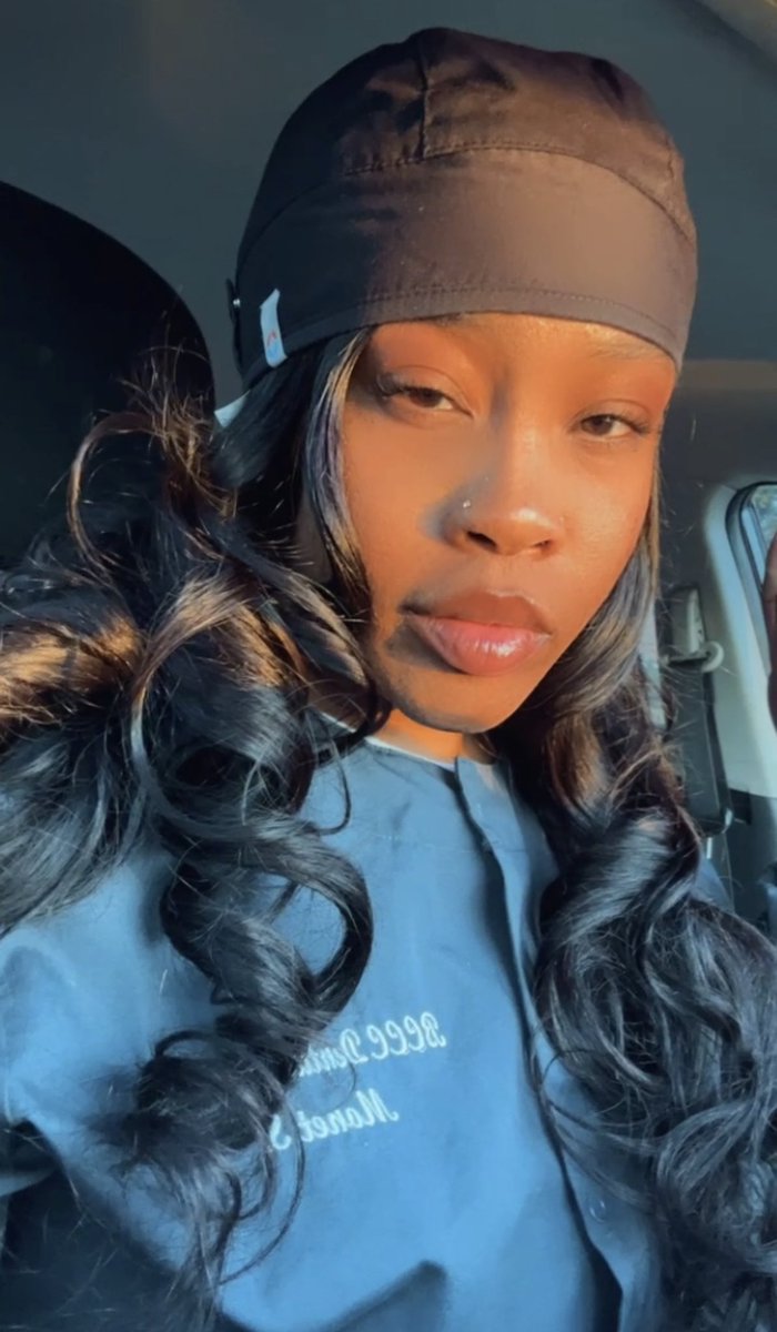 lola__monet's tweet photo. Dental Hygiene Student💕💕💕 #DentalBae🥰 #DentalAssistant soon to be #FutureRDH 🦷 💉👩🏾⚕️ https://t.co/el7jqAuyn4