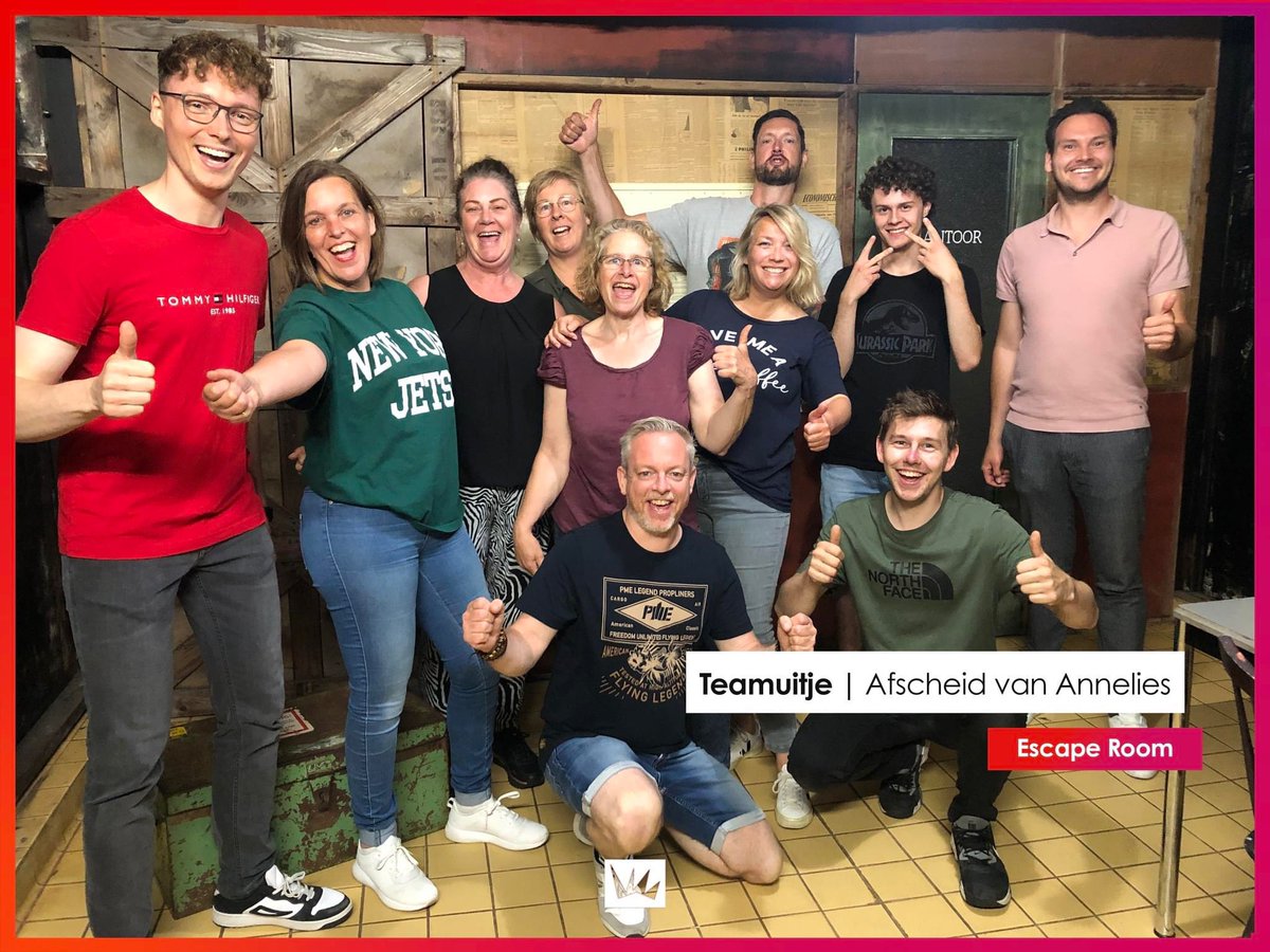 We hebben het gehaald! Ter afscheid van onze directeur Annelies gingen we deze week op teamuitje naar de escape room 'De Mijn'. Conclusie: Annelies mag vertrekken, want we hebben nét op tijd de uitgang gevonden!🔦⚙️