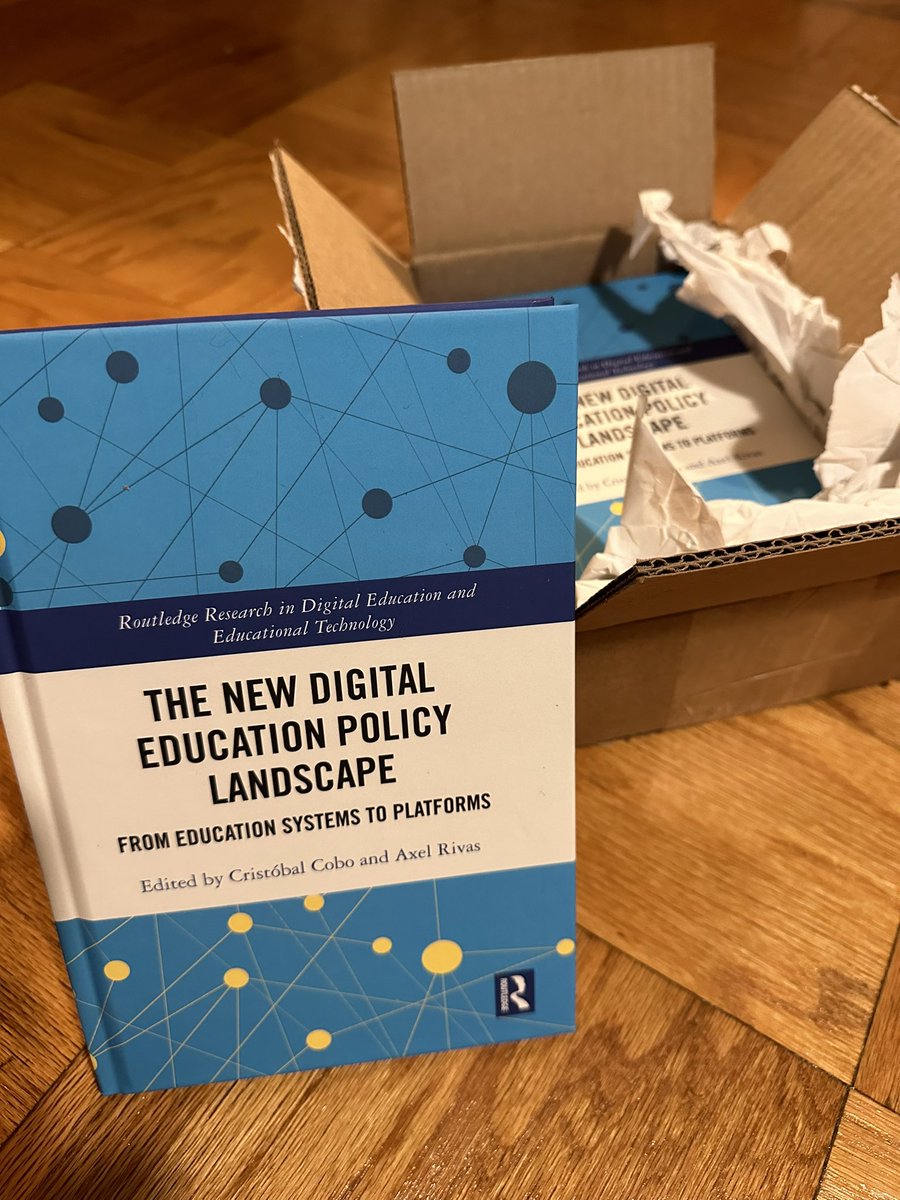 Cristobal Cobo tweet media