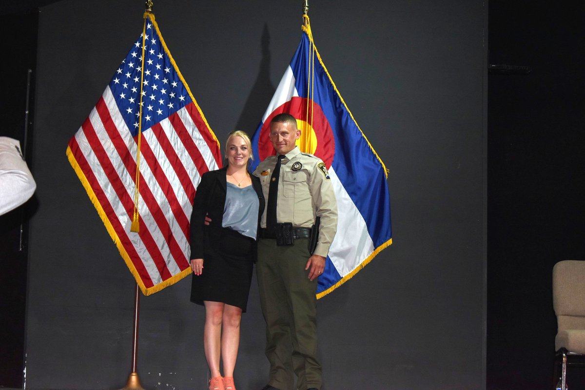 SummitSheriffCO's tweet photo. The Summit County Sheriff's Office would like to Congratulate Deputy Matthew Lamb for graduating from the Arapahoe County Sheriff's Office Training Academy Class 2 yesterday.  Congratulations Matt! https://t.co/D7bPzlaI4k
