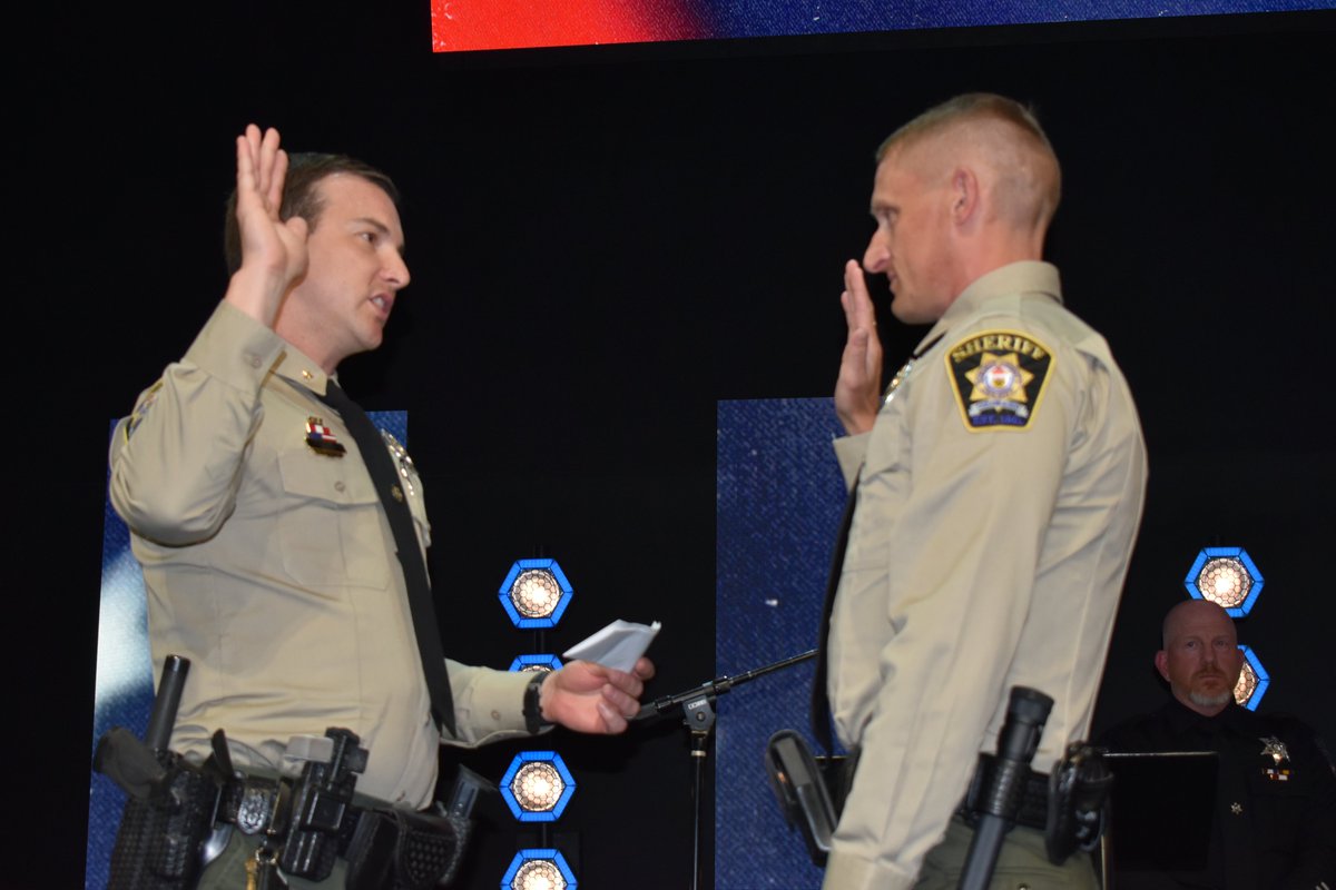 SummitSheriffCO's tweet photo. The Summit County Sheriff's Office would like to Congratulate Deputy Matthew Lamb for graduating from the Arapahoe County Sheriff's Office Training Academy Class 2 yesterday.  Congratulations Matt! https://t.co/D7bPzlaI4k