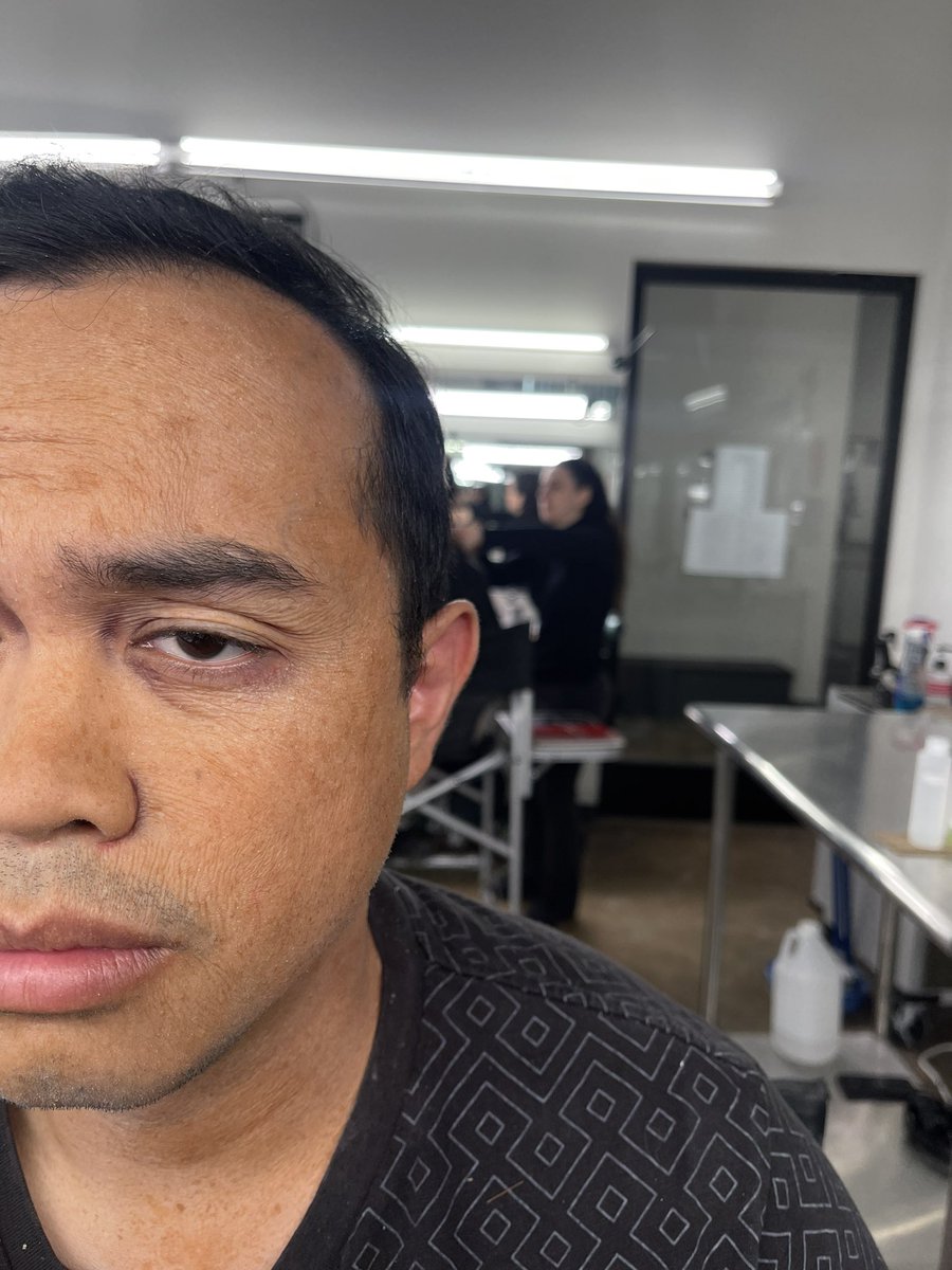 TheGideonJacob's tweet photo. Before, and after, a little old age practeese, final tomorrow. Took some time to understand this kind of make up at ALL but happy to have gotten this far this week. https://t.co/Bf06geEB3o