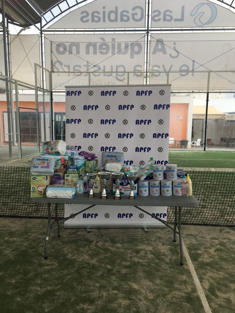 I TORNEO PADEL SOLIDARIO <a href="/APFP_es/">@apfp_es</a> en colaboración con el @AytoLasGabias

Torneo cuyo fin solidario ha sido la donación de alimentos infantiles de 0-3 años a la ayuda asistencial de #LasGabias 

Enhorabuena a Octavio y a Alejandro, pareja vencedora del torneo!!!

#sosprisiones