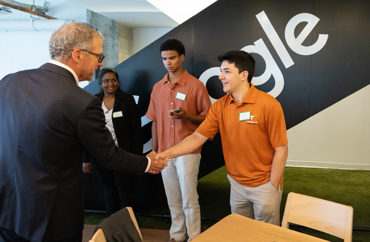utsystem's tweet photo. Chancellor @JBMilliken announced today that @UTSA and @UTAustin students will be able to obtain real-world #cybersecurityexperience and earn certification in this high-demand field through collaborations with @Google and @Cyber_Clinics. https://t.co/CjSufQ0Udh