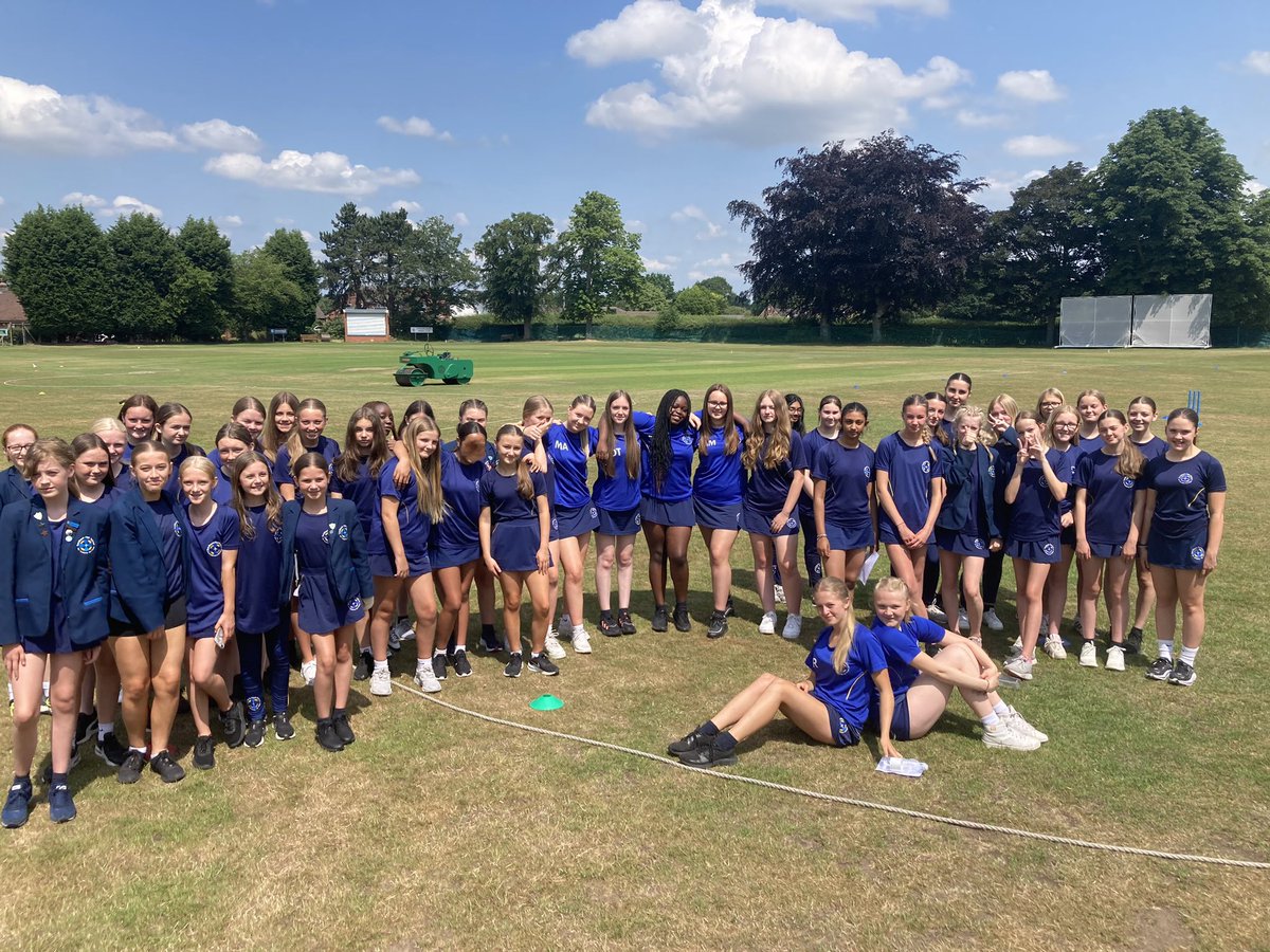 SandhighPE tweet media