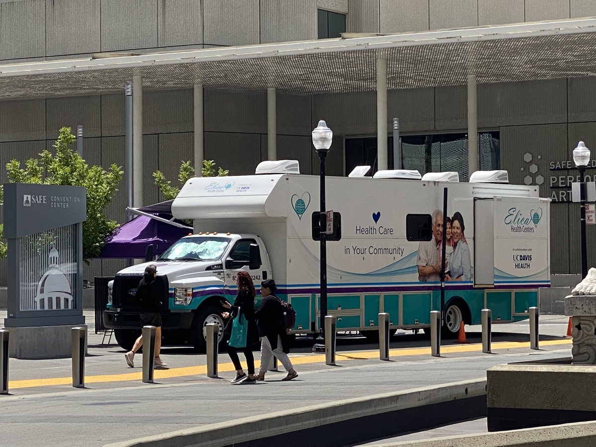 CPCA's tweet image. CPCA member spotted in the wild! 🧐

@elicahealth's mobile unit was in downtown Sacramento near the CPCA offices today. Thank you for all you do to bring healthcare to our communities! #WeSeeYou 💙

#ValueCHCs #MobileCare #HealtyEquity