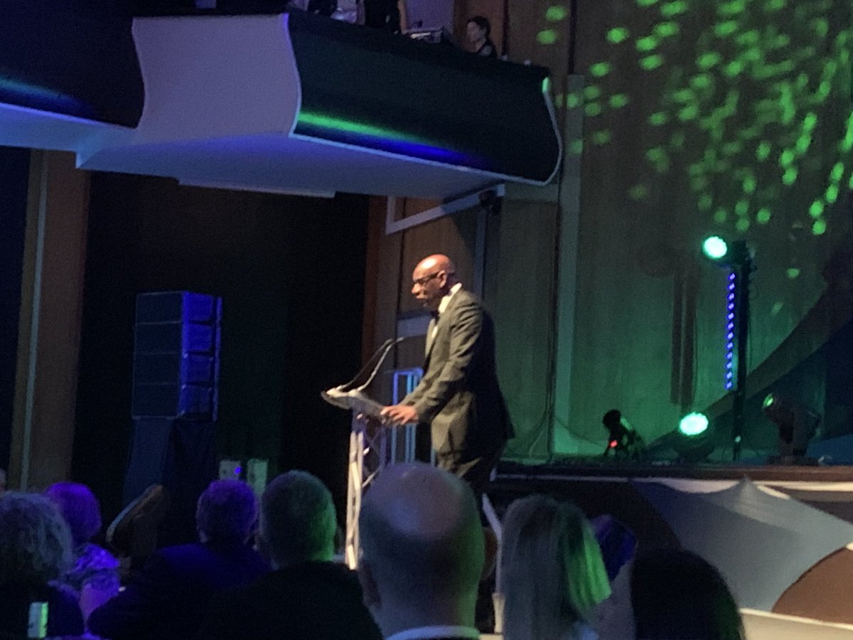 Inspirational talk from <a href="/TheShaunWallace/">Shaun Wallace - The Dark Destroyer - the Chase</a> at the #DASLS2023 Awards.