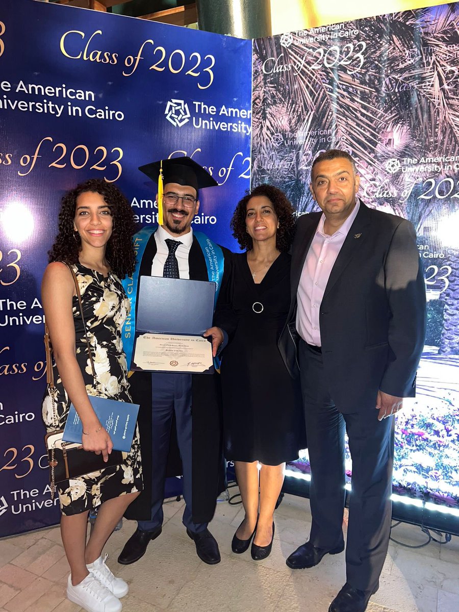 EngEmaddoss's tweet image. Daniel , I am so proud of you and so glad to share the excitement of your graduation day 😍
Thank you, my beloved son, for making us proud. 🙏🏼
road to success is right ahead of you 😍