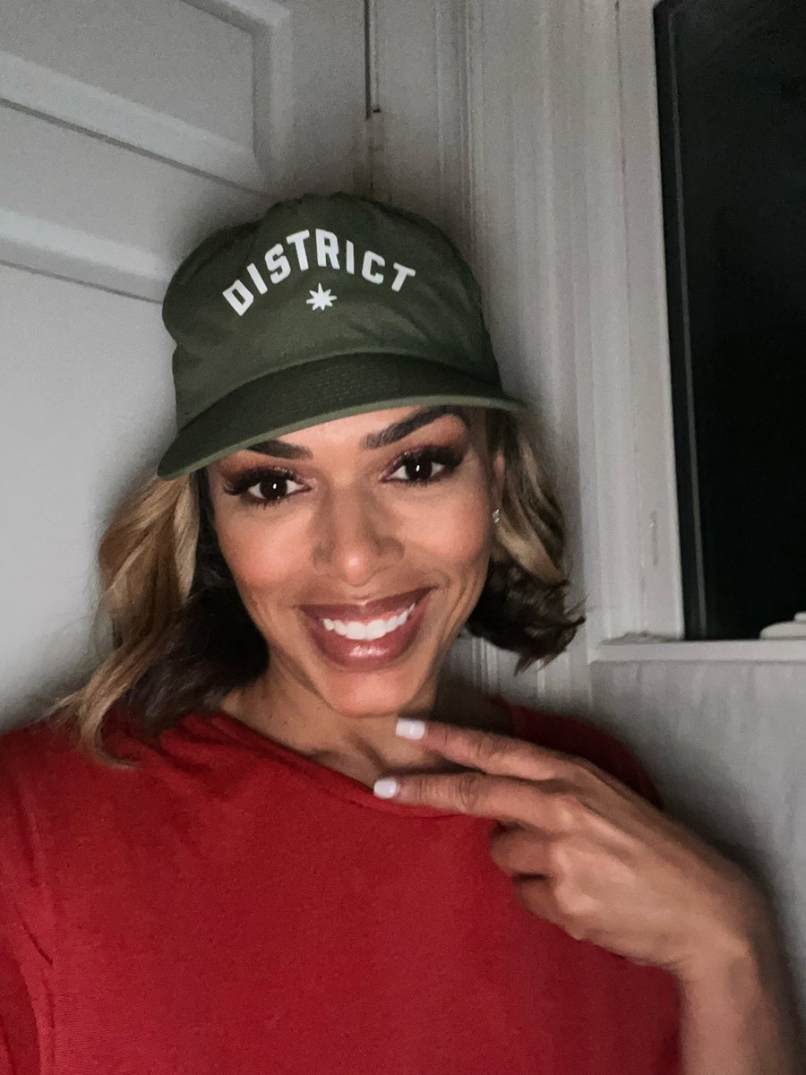 #Throwback to the amazing experience I had touring District Cannabis with Eric Ross! Not to mention they  gifted me with some dope swag! 
#CannabisCommunity #cannachris