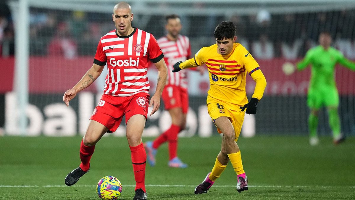 📌 Oriol Romeu, Girona's pivot, is Option B for Barça - his buyout clause is €5M 🤔
[@OnzeTv3]