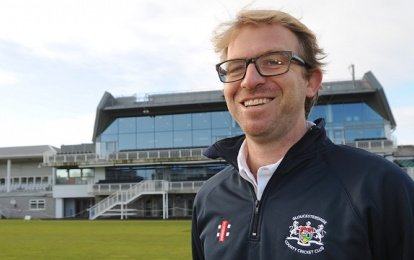 BigMorgz1's tweet photo. Can't bat. Can't bowl. Can't field. A part from that you're doing well. @Gloscricket https://t.co/l9gJ4mkW3b