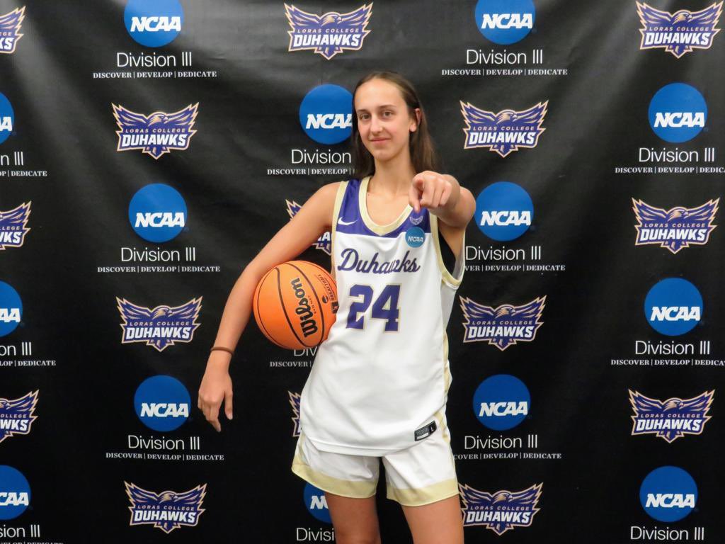 I’m really grateful to have received an offer to continue my athletic and academic career at <a href="/lorascollege/">Loras College</a>! Thank you <a href="/jbusch_15/">Justin Busch</a> for your interest in me and taking the time to show me around campus!  
<a href="/DuhawkWBB/">Loras College Women's Basketball</a> <a href="/LorasAthletics/">Loras College Duhawks</a> 
<a href="/M14Hoops_Girls/">Team M-XIV Girls</a> <a href="/HCGirlsBB/">Hinsdale Central Girls Basketball</a>