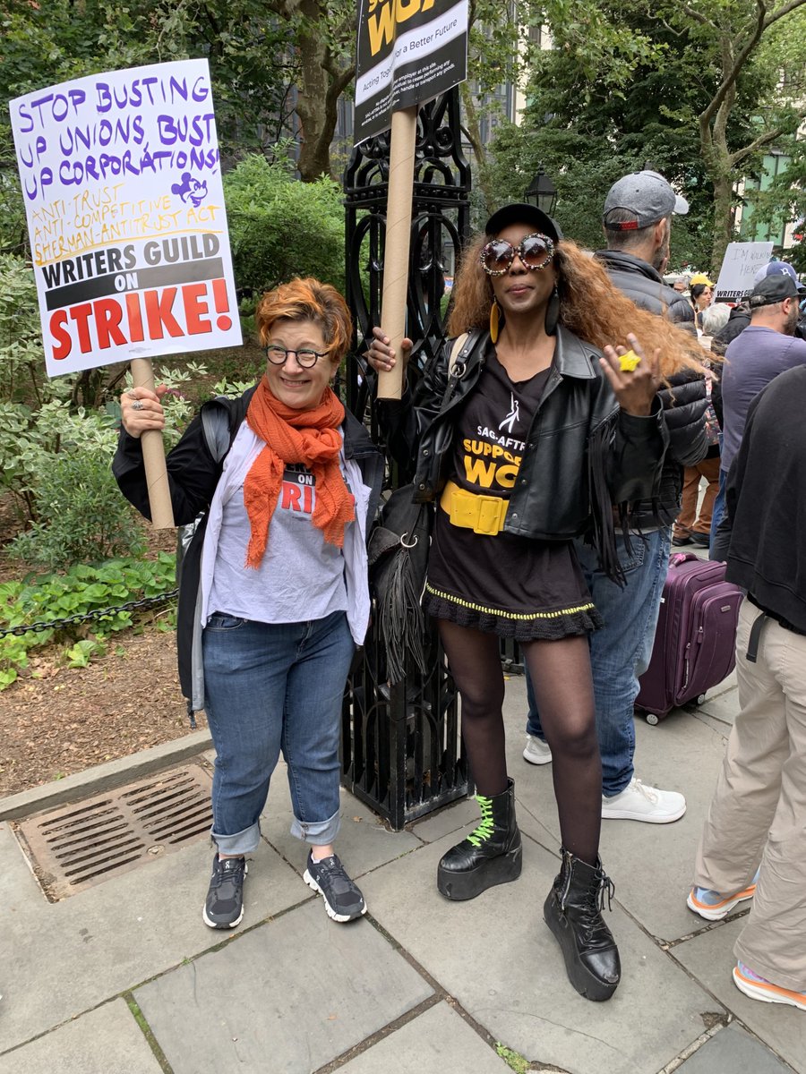 DEADLINE's tweet photo. On the scene at the WGAE/City Council rally in NYC today #WritersStrike

📸 Sean Piccoli/Deadli https://t.co/OKjrUG3QS1
