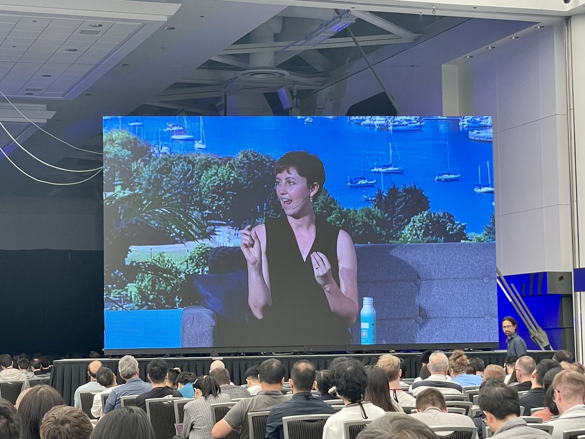 #CVPR2023 Thursday panel discussion with non-CVPR-focused scientists: opportunistic forecasting, how a single number cannot communicate the value of a model, and bashing today’s SOTA-chasing culture in CV/ML. Lots of valuable insights!