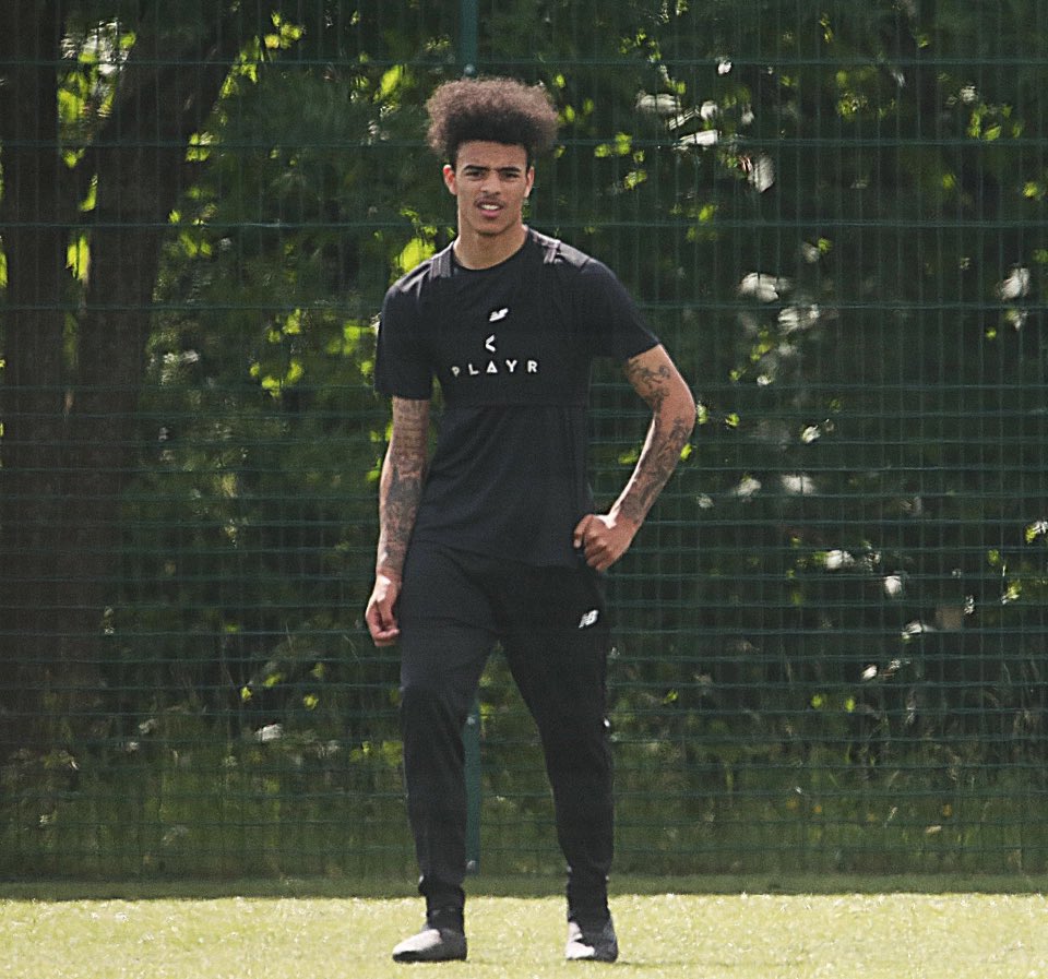 UtdPlug's tweet photo. 🚨 JUST IN: 

Mason Greenwood pictured training for the first time since his arrest. @SunSport https://t.co/Tra7BqOs3g