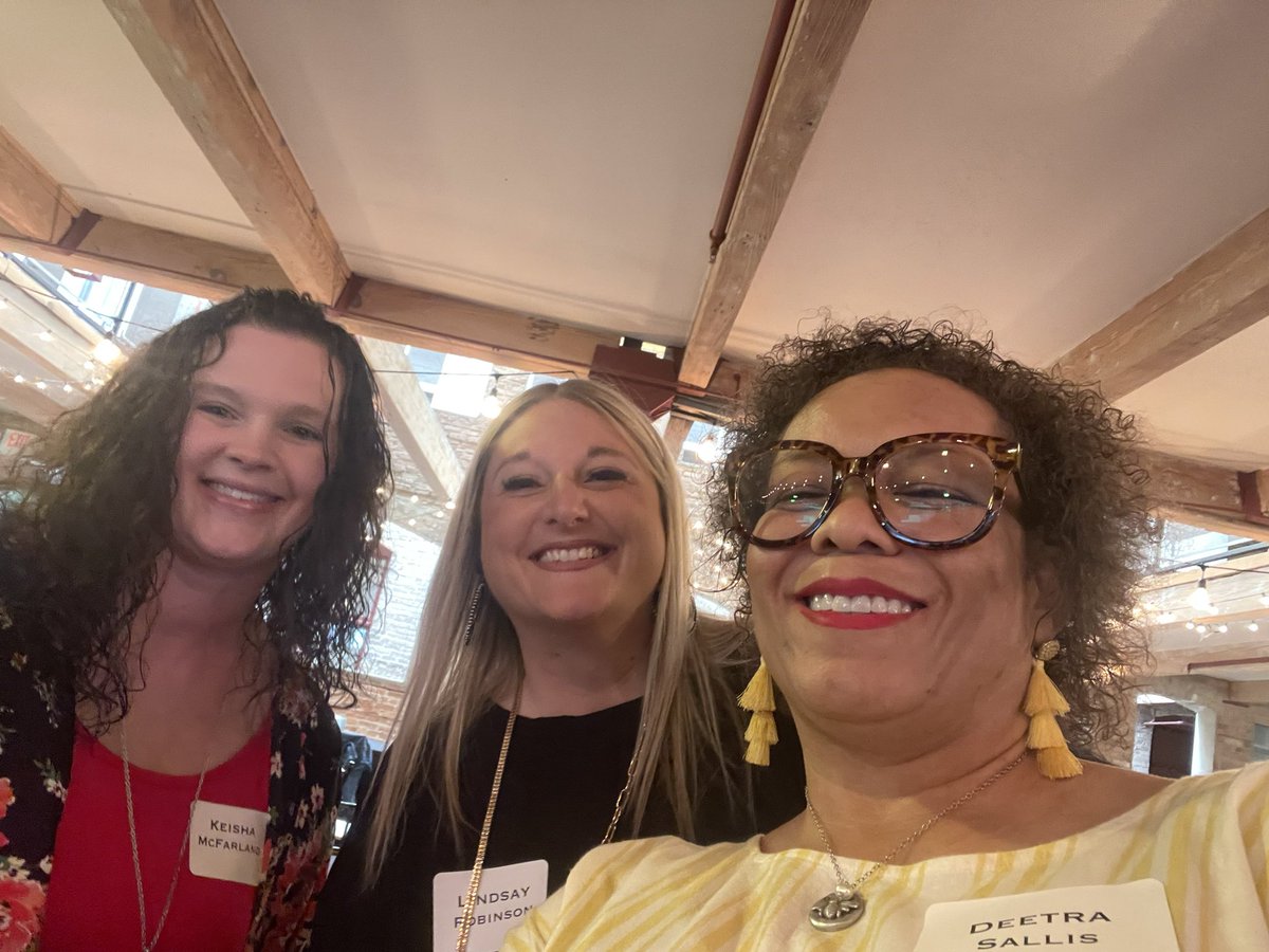 redbone918's tweet image. We are networking! Unsupervised Leadership! @F4Leaders