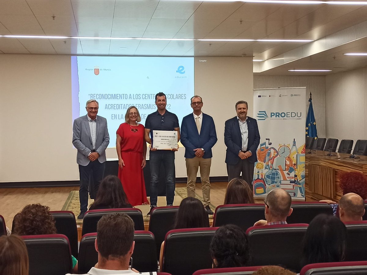 Erasmus+ EOI Murcia tweet media