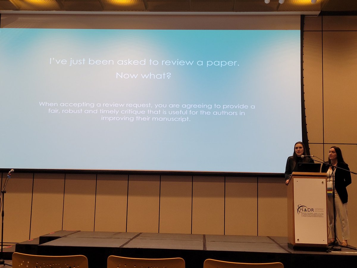@juliewfarmer <a href="/Helena_Schuch/">Helena Schuch</a> 

Scientific Publishing and Peer Review at the <a href="/BEHSRofIADR/">BEHSR</a> Oral Epidemiology Forum #IADR2023